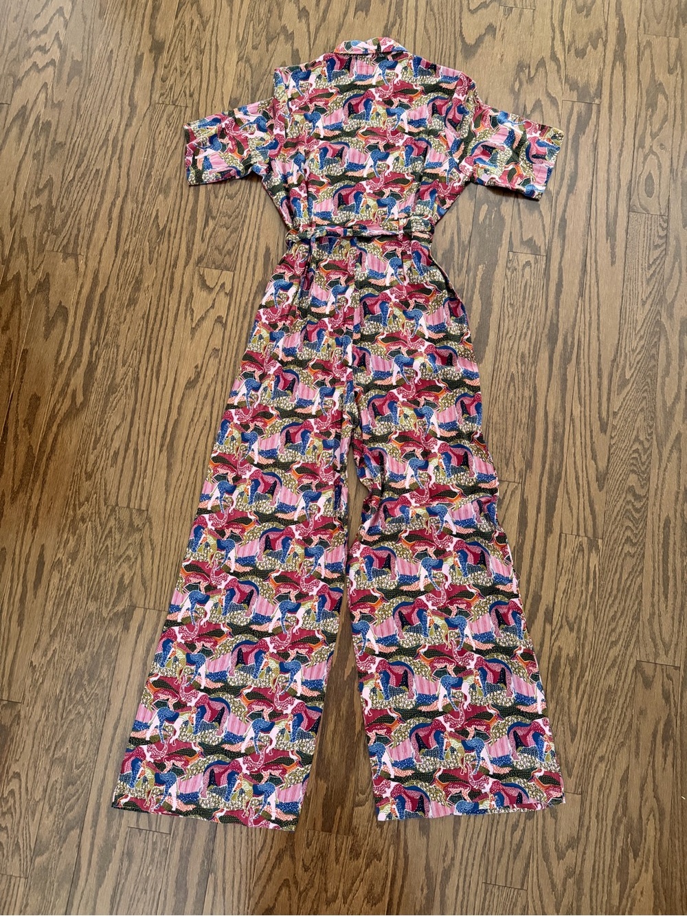 Run & Fly Animal Print Short-Sleeve Jumpsuit - Picture 3 of 4